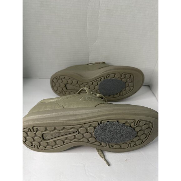 P.W. Minor Comfort Women's Walking Shoes Sz 8 khaki Lace Up Sneakers - Picture 9 of 9